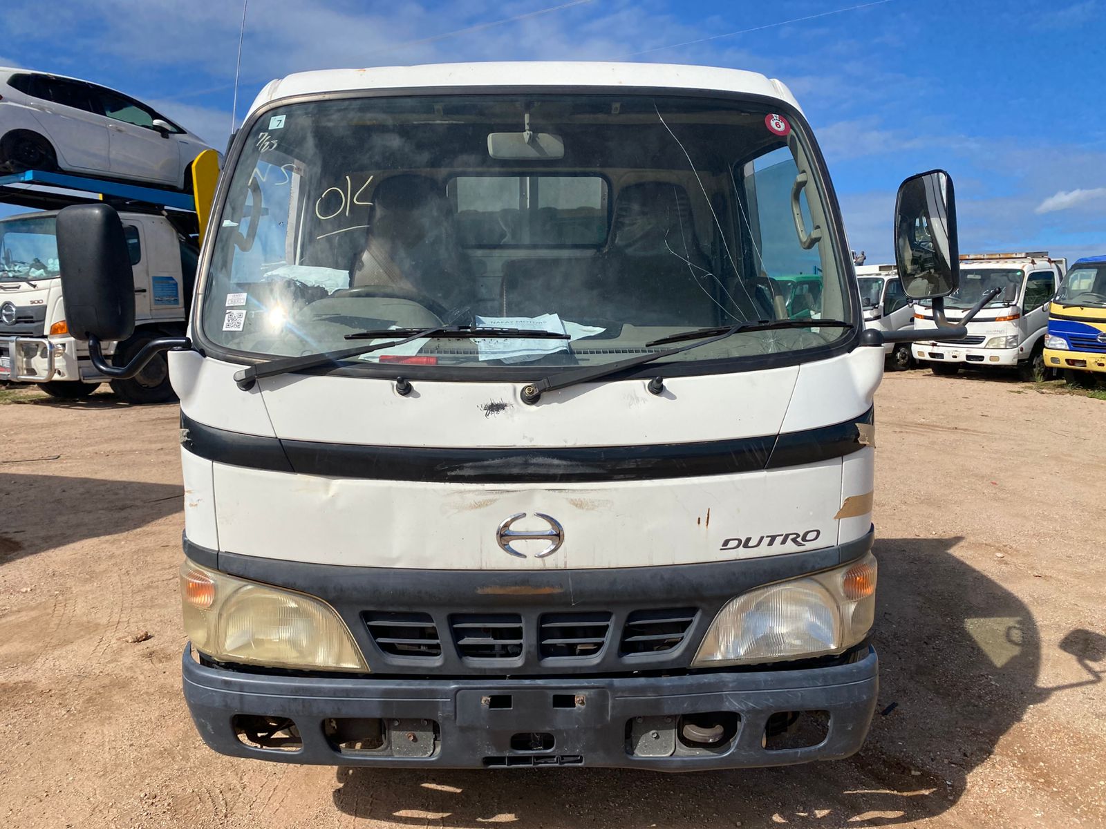 HINO DUTRO 2005